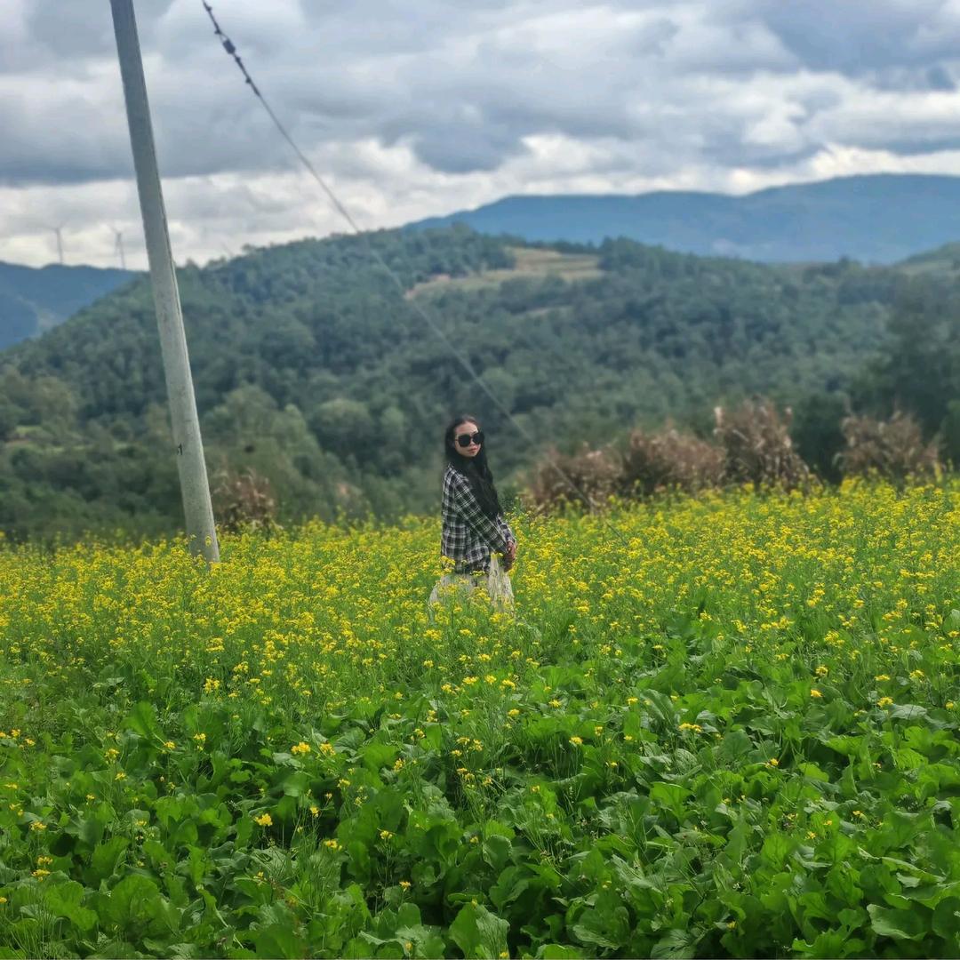 女宝是小学生😘