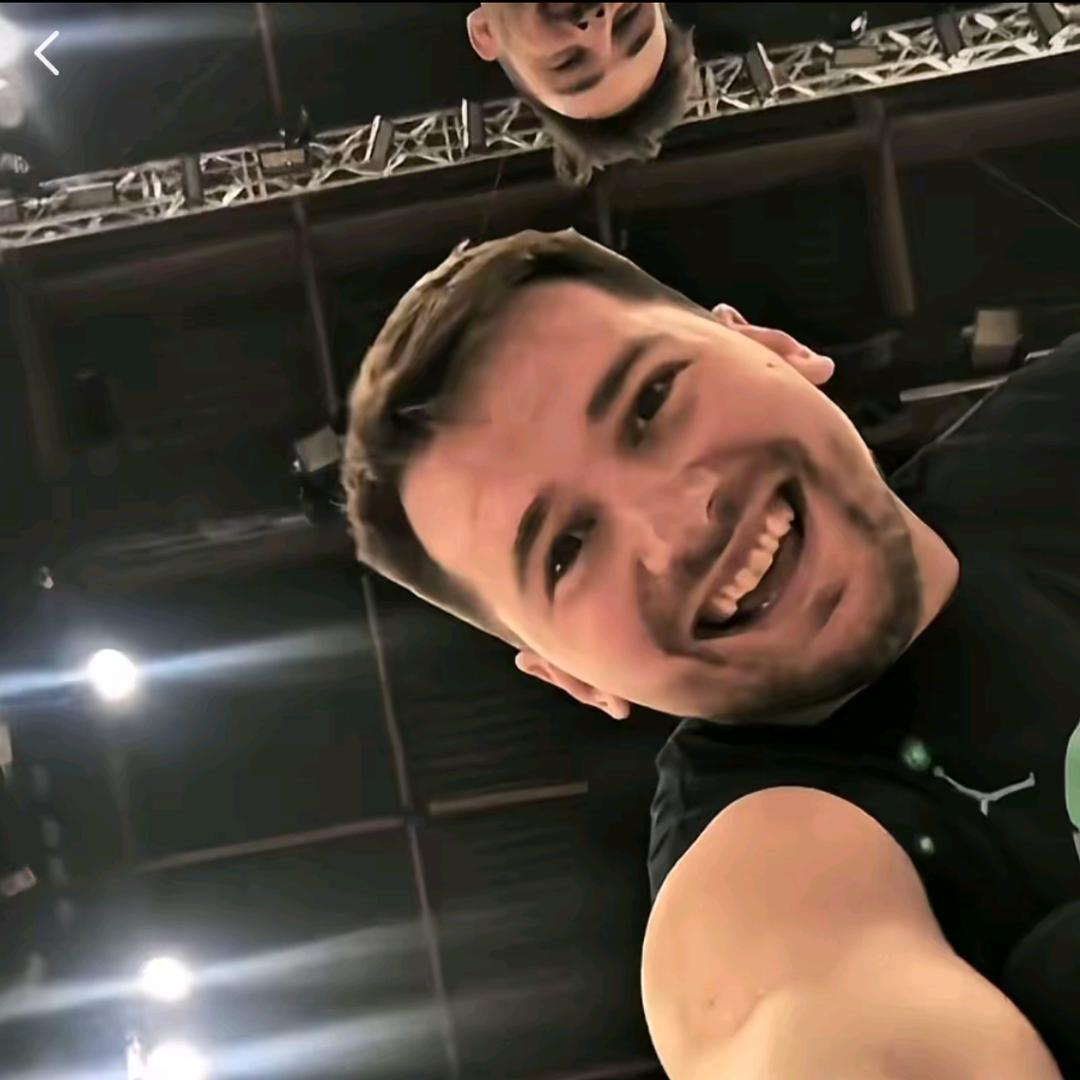 Luka77