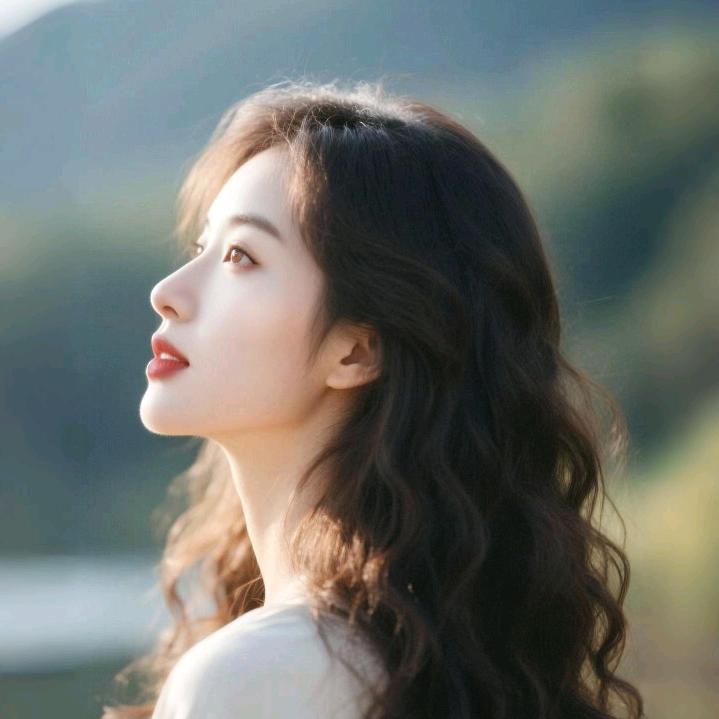 丽儿Lily