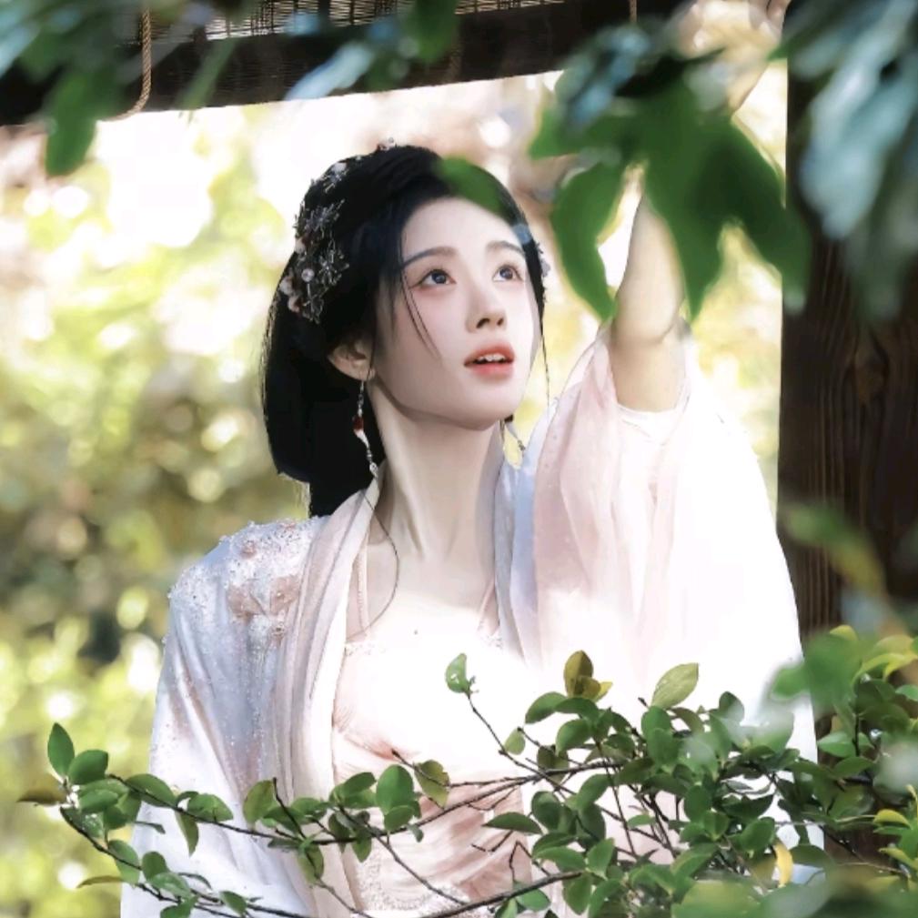 沐西（爱喝养乐多版）