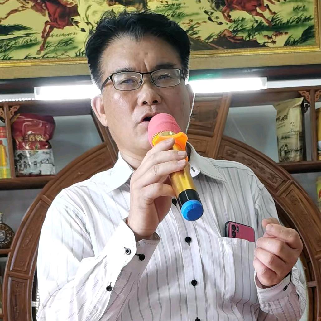 陈朗