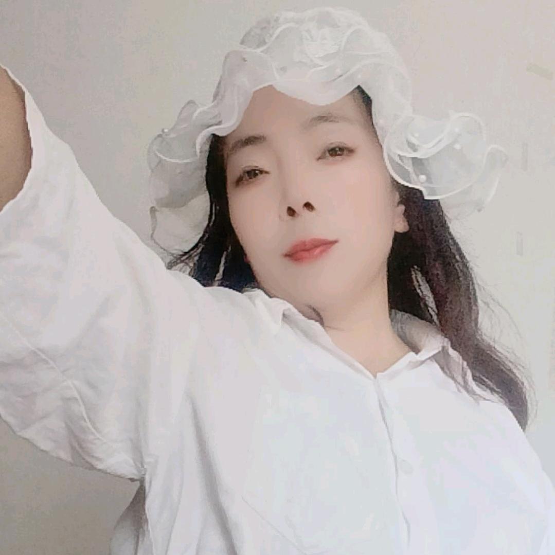 袁星雨，