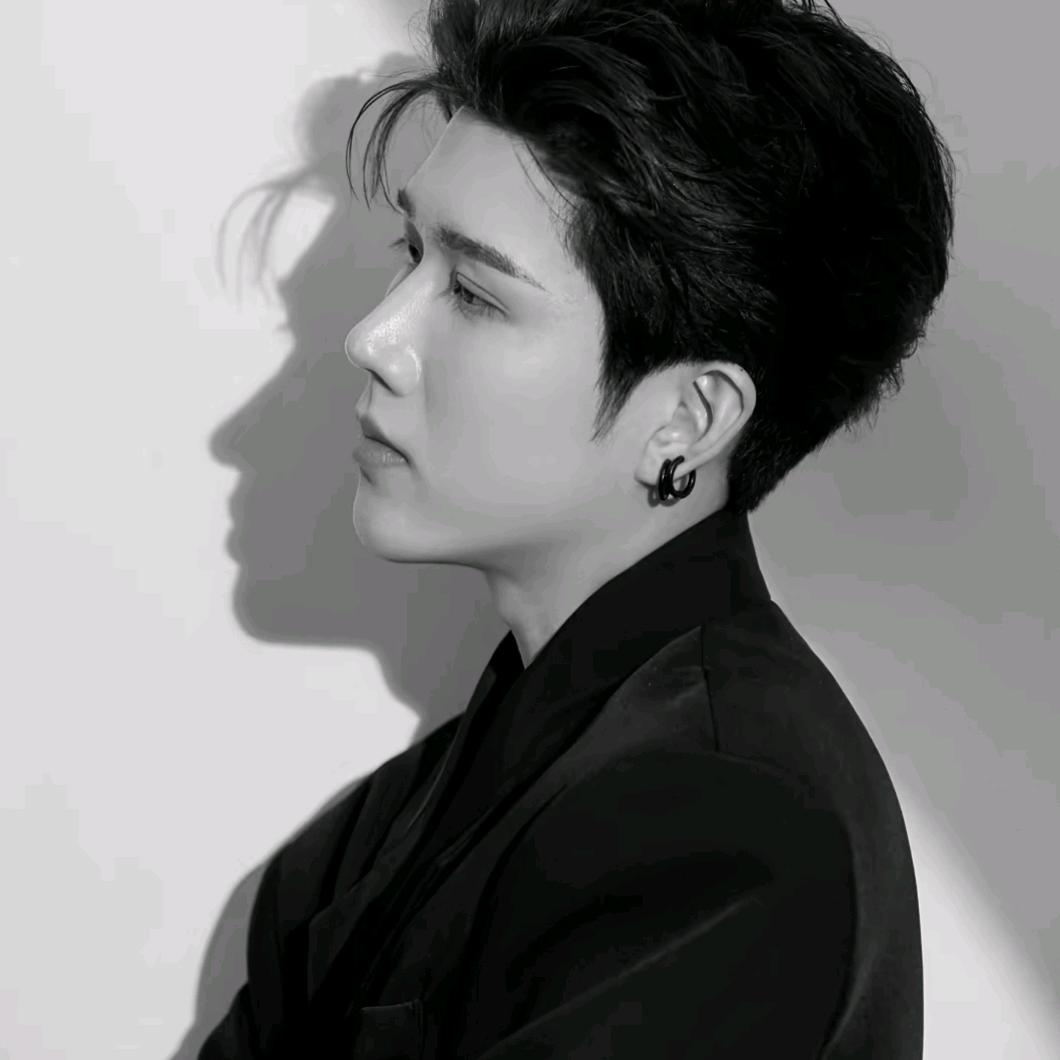 藏E   LUBENG🇨🇳