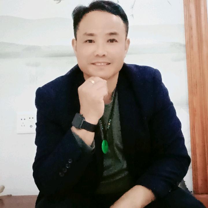 黄泽刚哥（肌肉型）