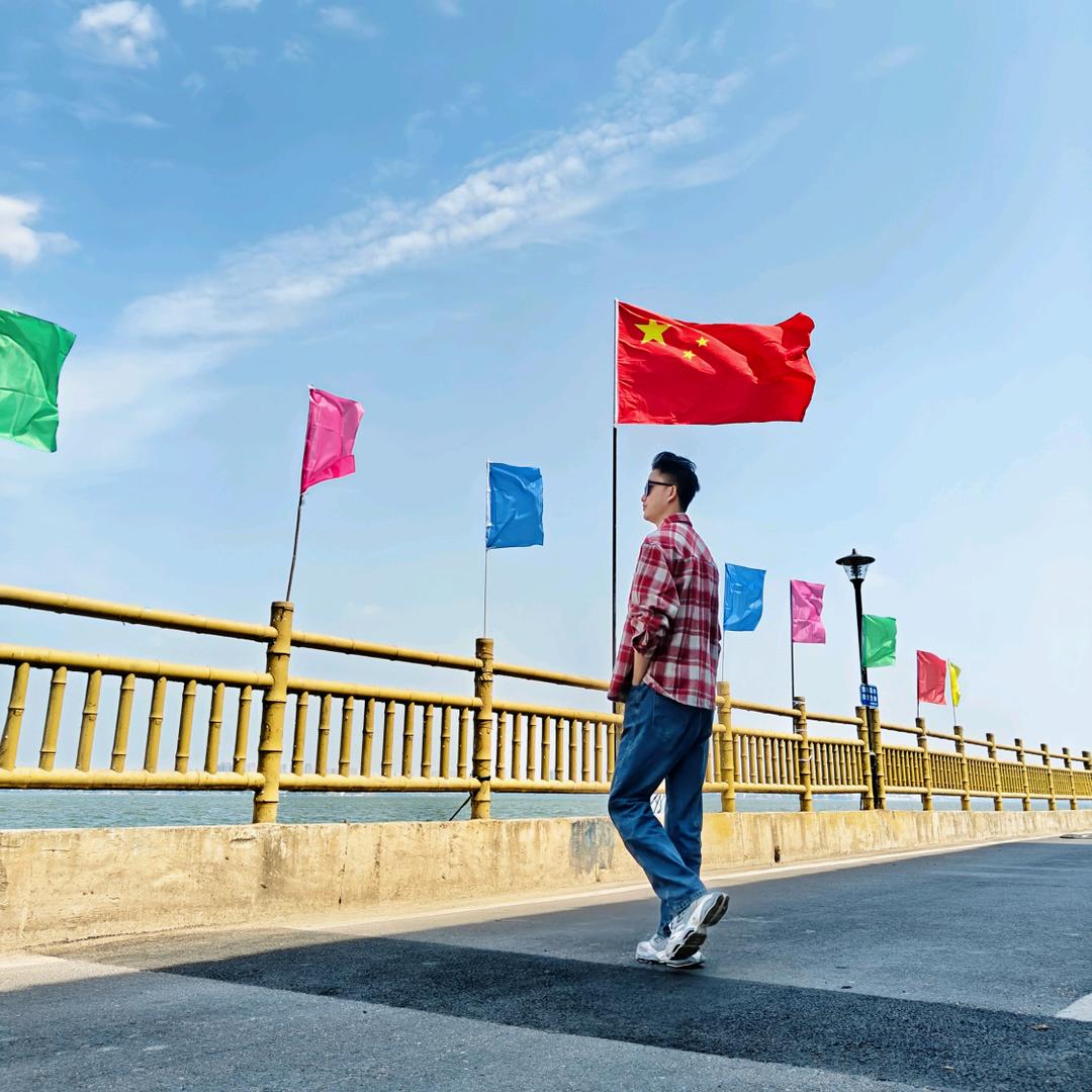 就是周周