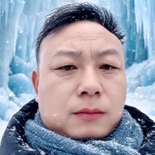 《打工人》
