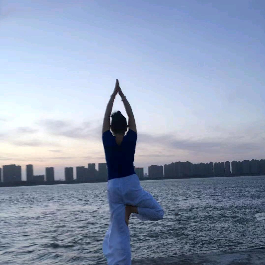 玲黛玉倒拔鲁智深🍠