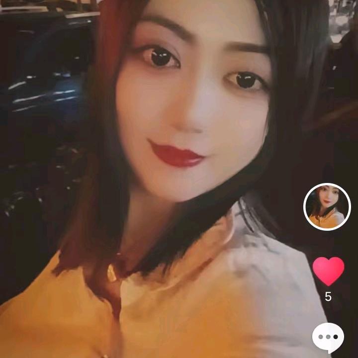 蓝鈊🌺🌙🌞