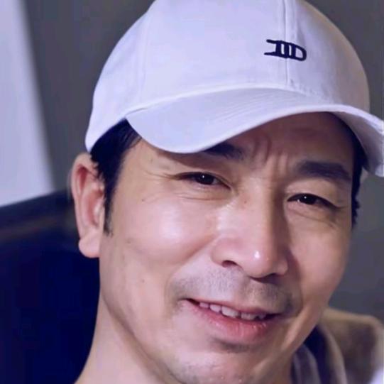 河边草。在浙江义乌。