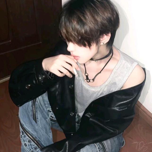佟