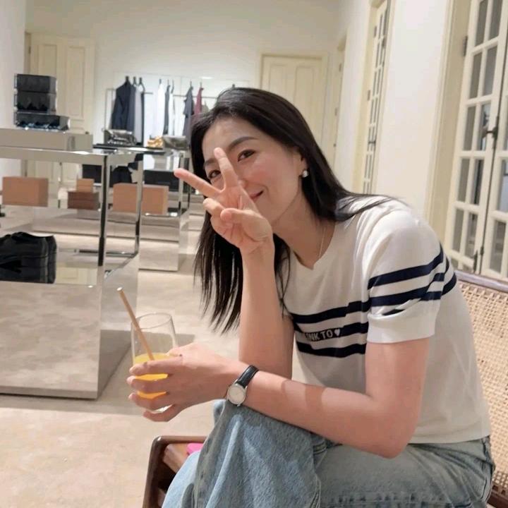 幸运燕儿 穿搭分享