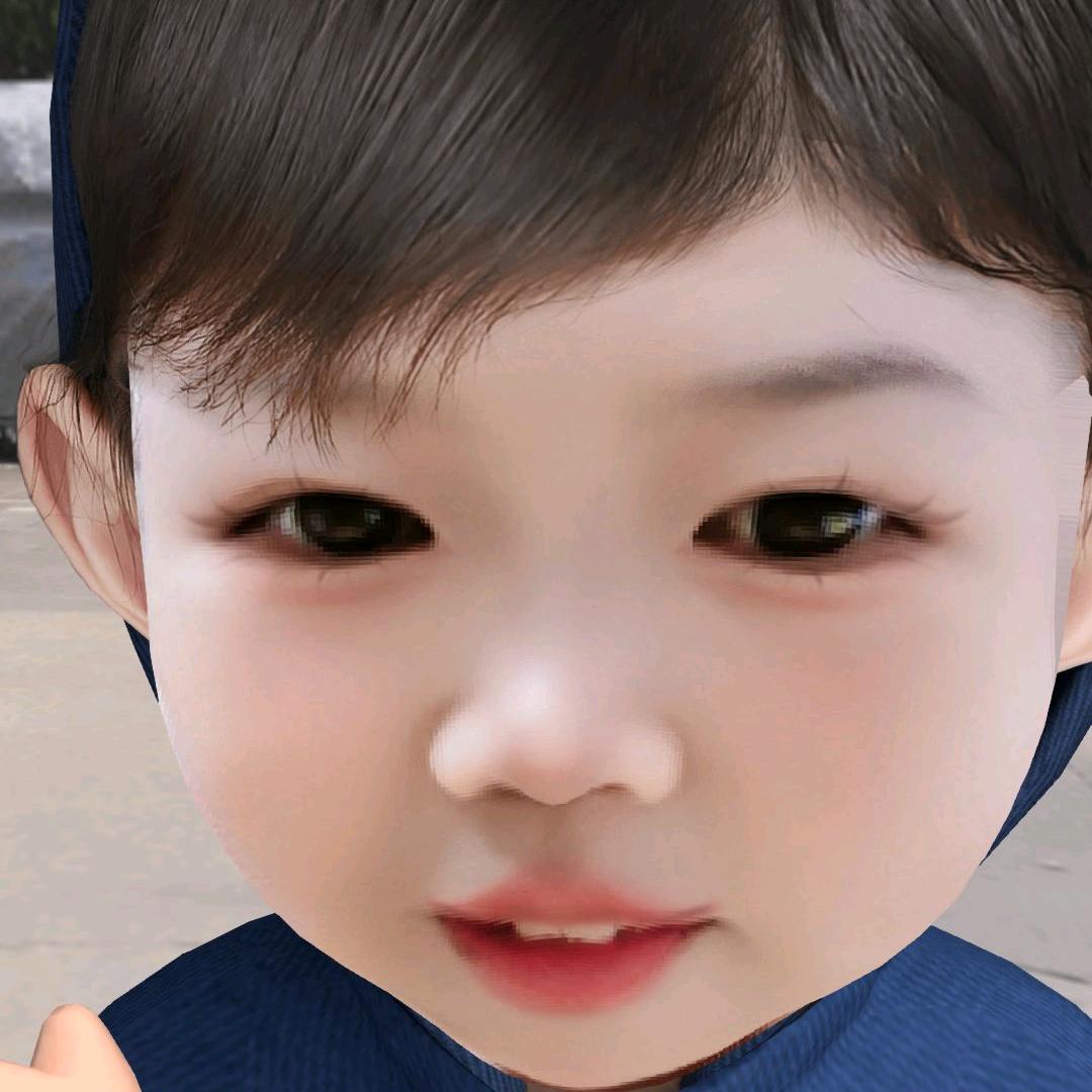 小老太，爱表演