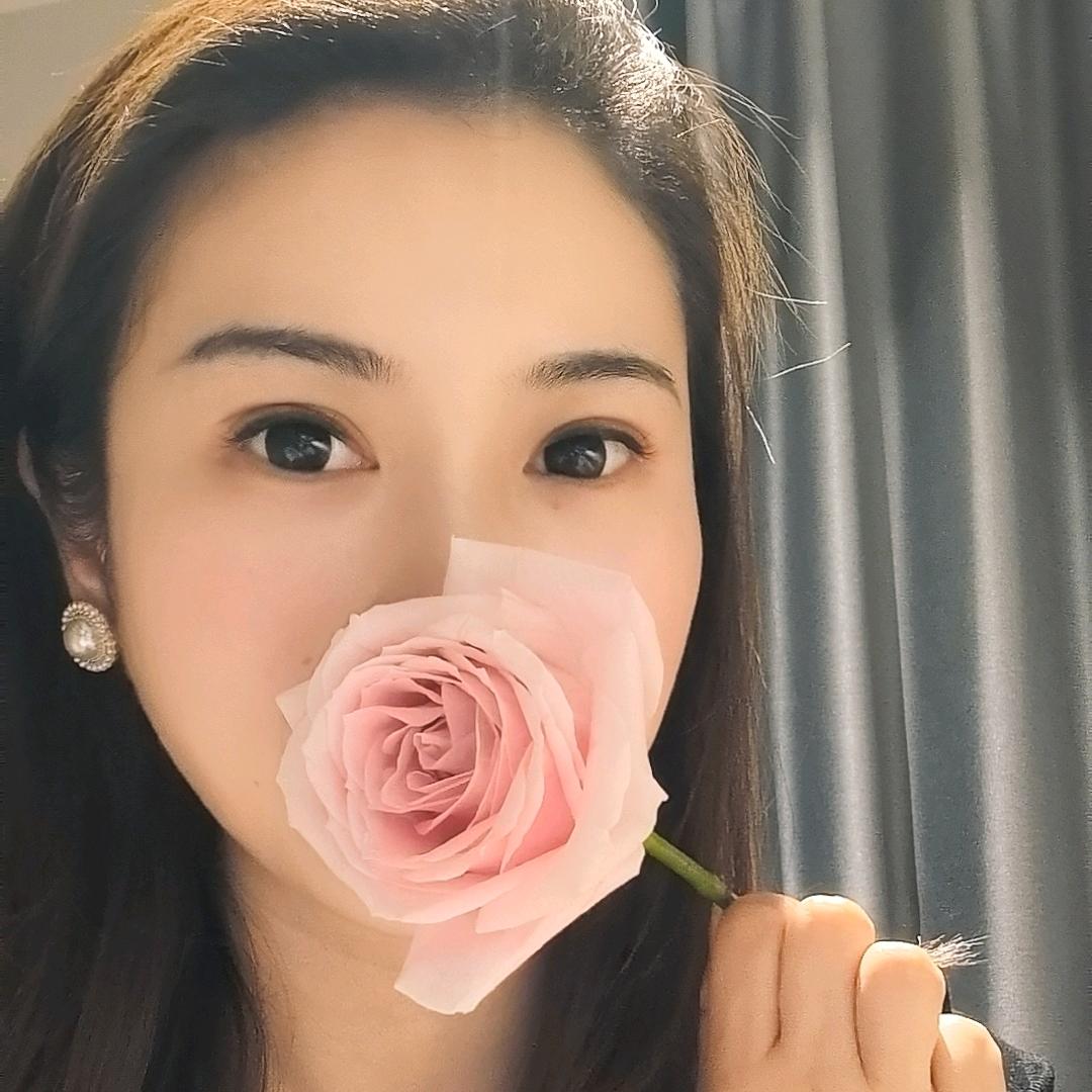 钦言轻语