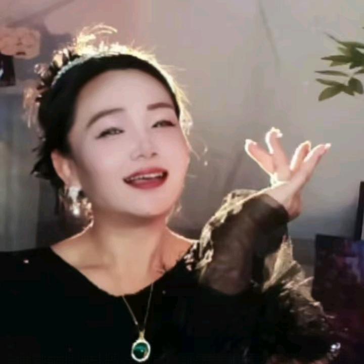 丹霓皮皮