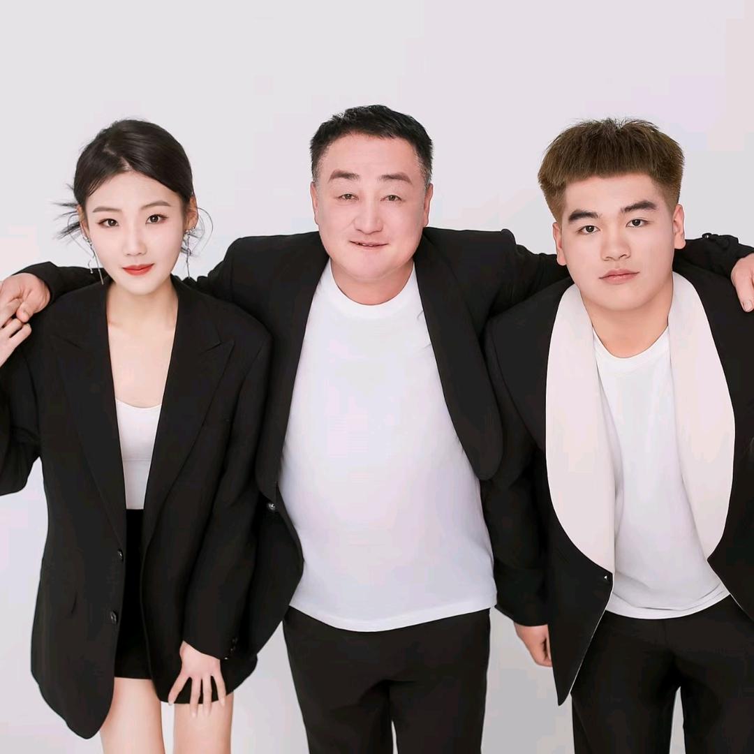 潇洒哥@