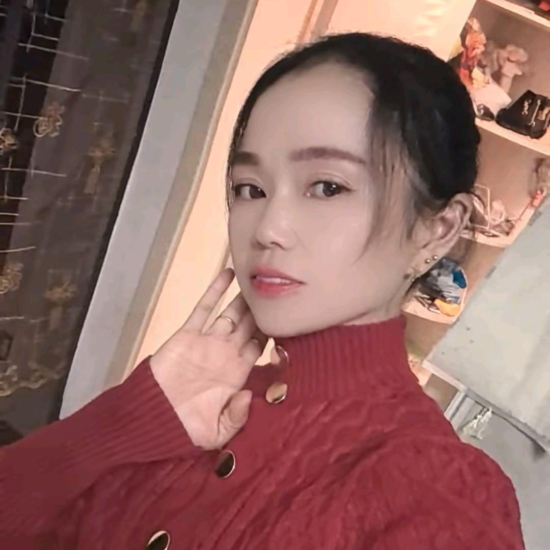 秀秀（单身可私）
