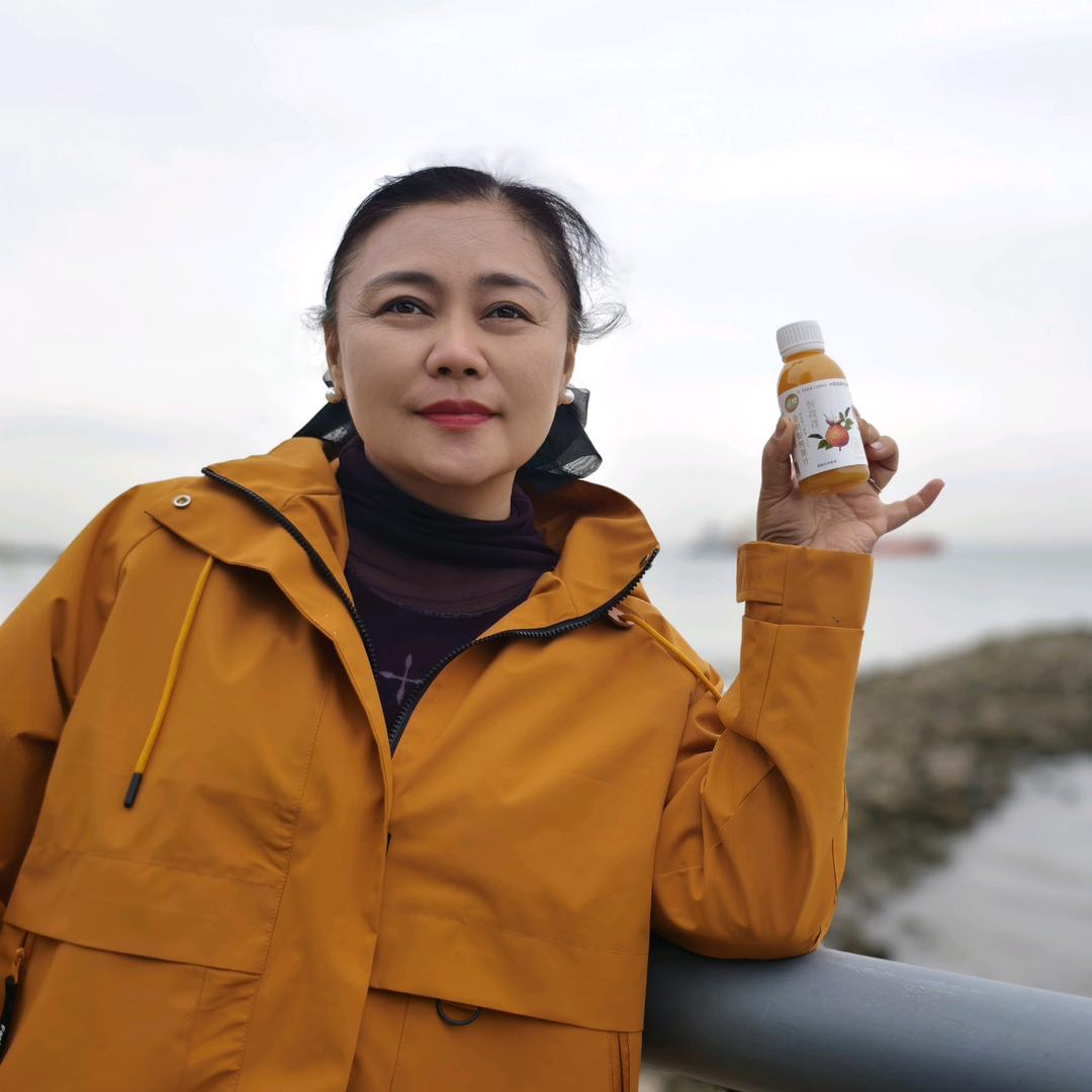刺梨英雄嫂