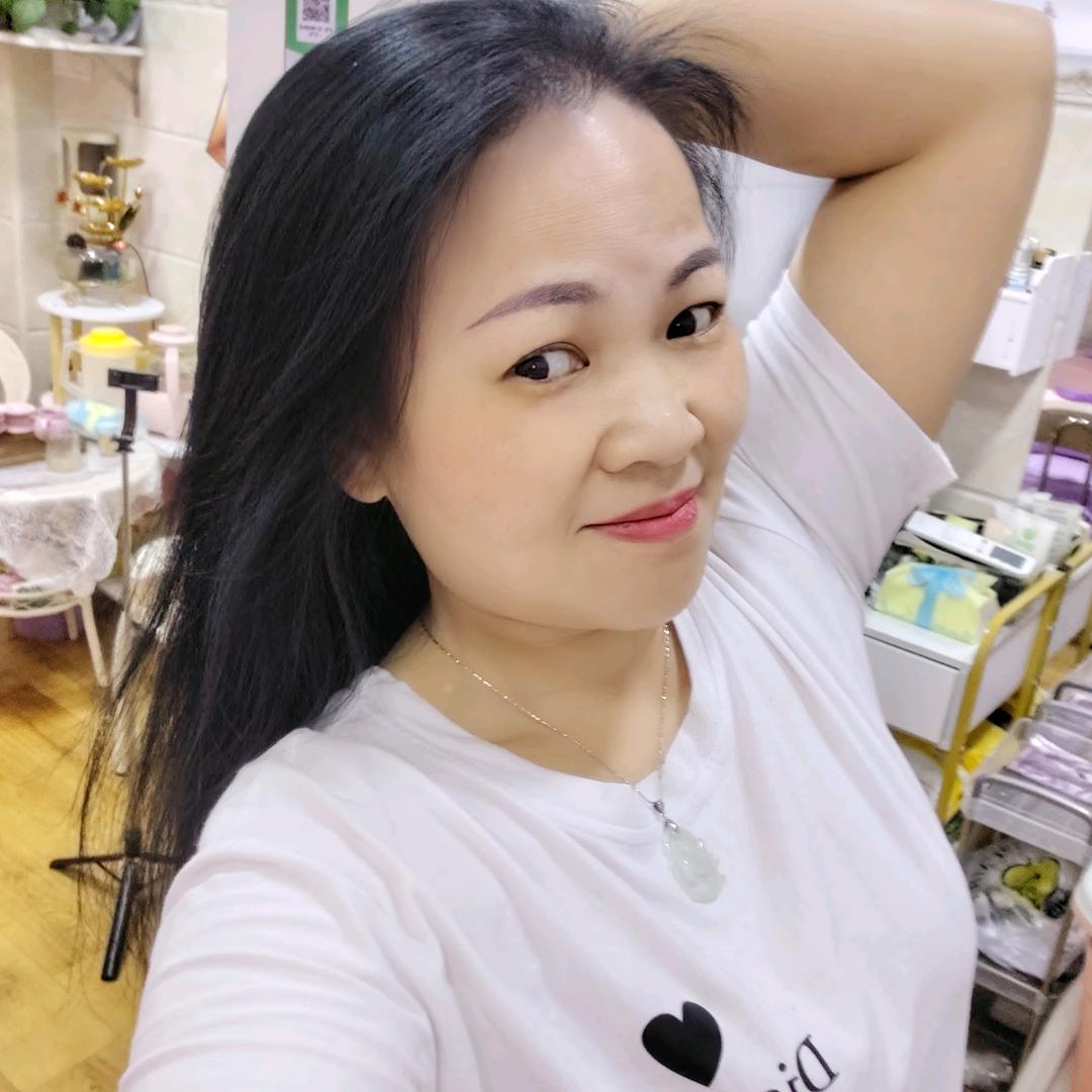 玉玉（伊美美容）