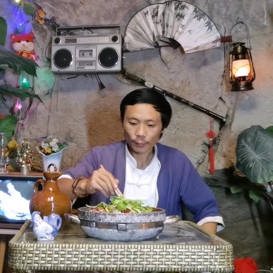 火雲洞主¹