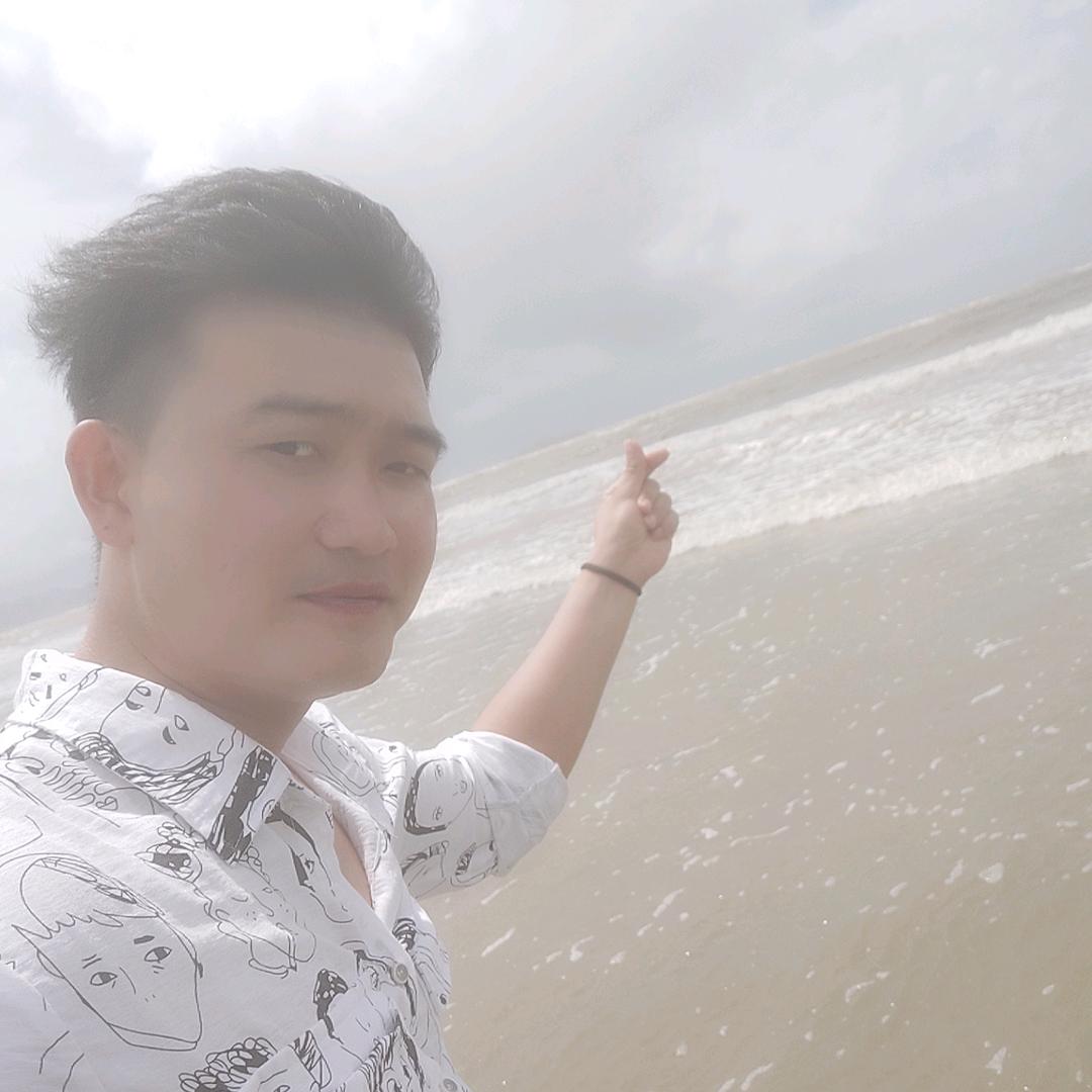 阿杰在建水贴砖（收徒）