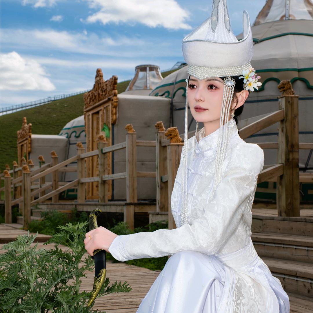 艳艳