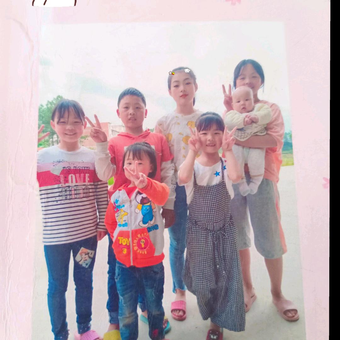 邓小琴，五千金，二少爷