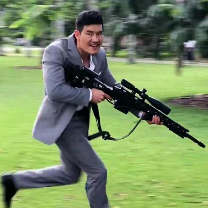 三角洲行动跑刀低手