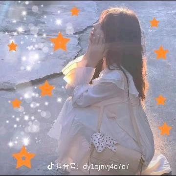 缓缓而来。