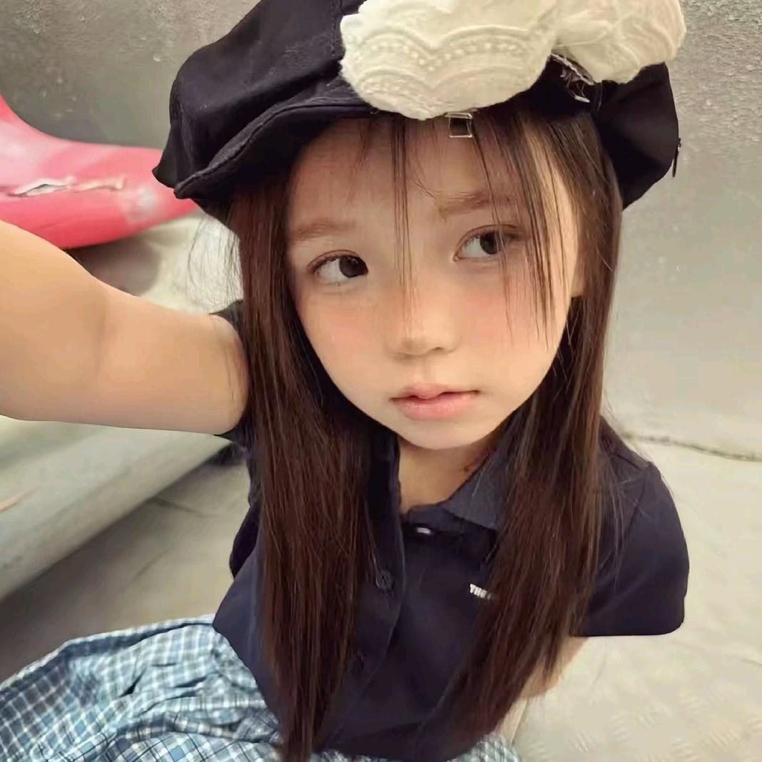 抓紧现现的手🐰