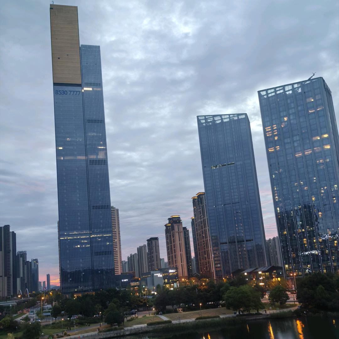 十里春风不如你