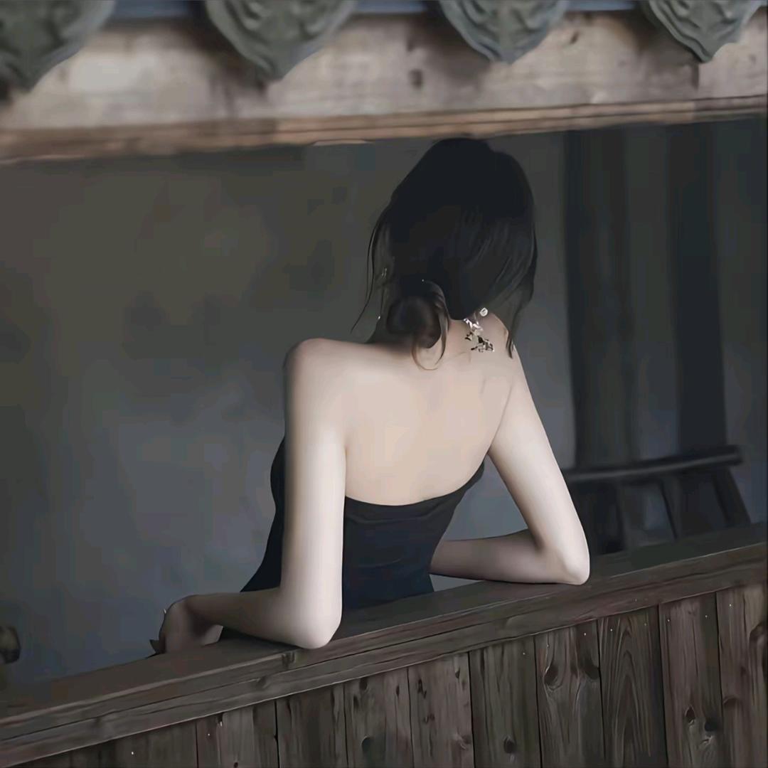 冫