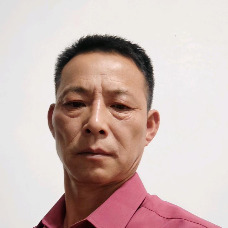 卓明基