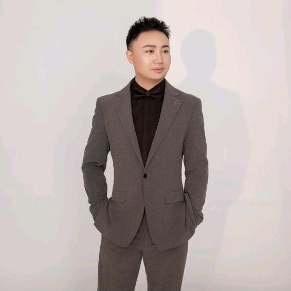 似醉非醉，似醒非醒。