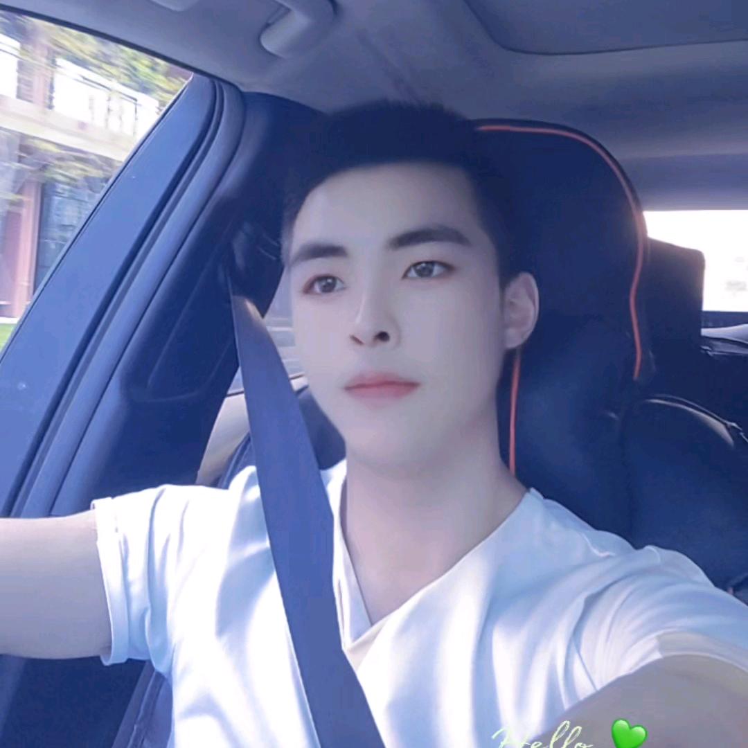 橄榄绿♥