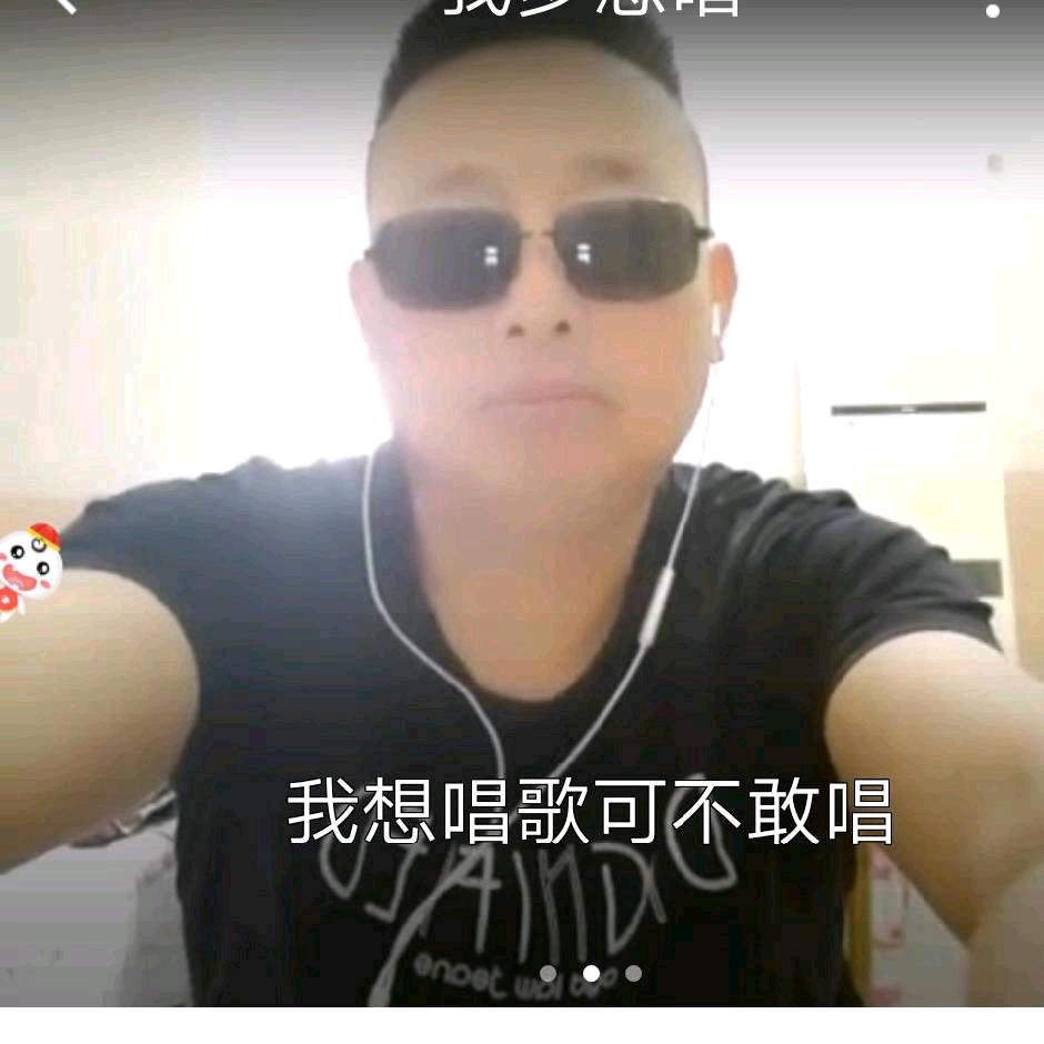 奔驰疆场