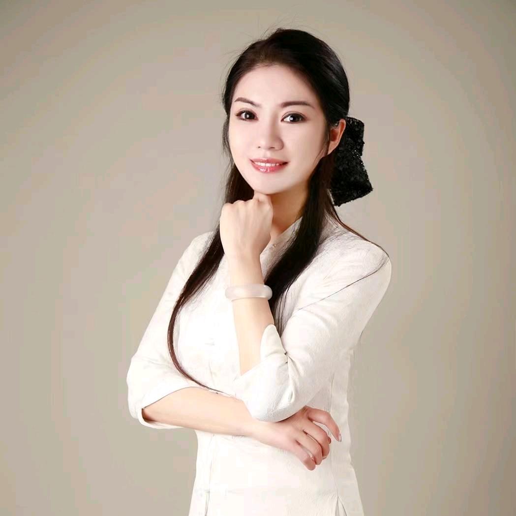 新洁张老师教音乐