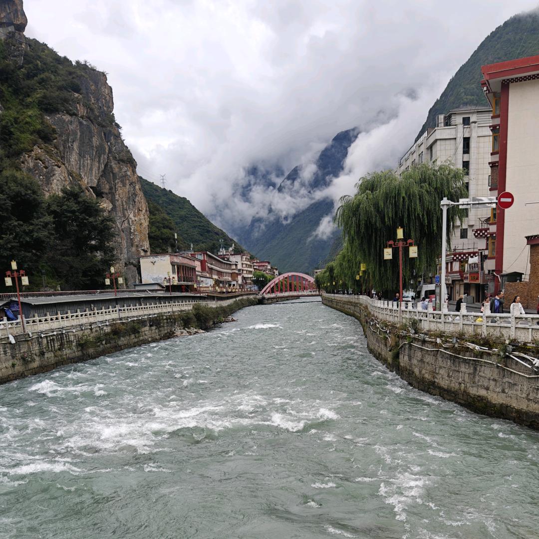 重庆小李说金融～坚持版