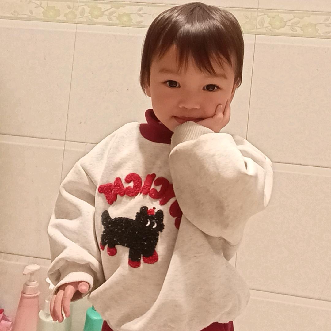发呆的小绵羊^0^