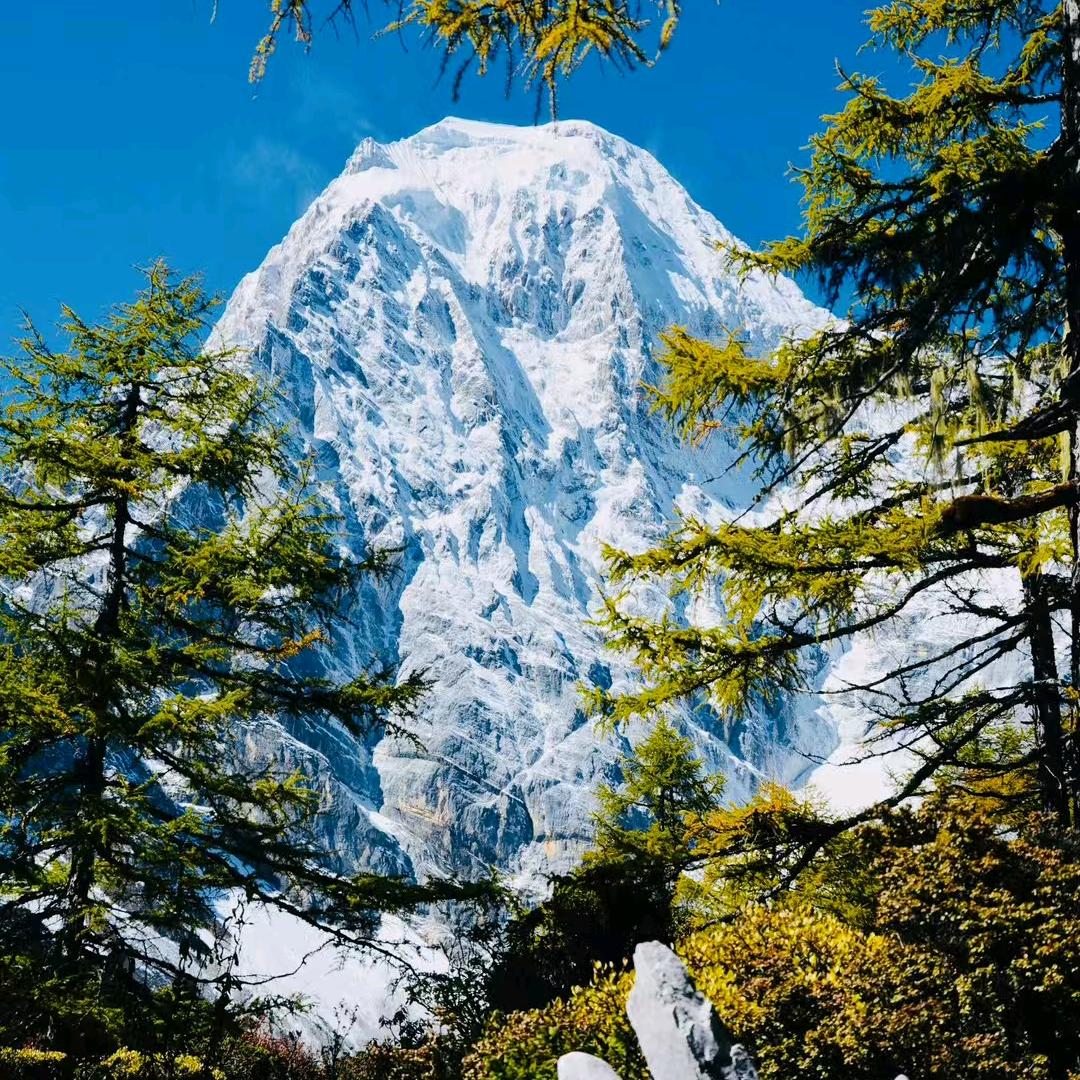 昂旺(香格里拉村)