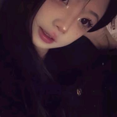 小陈，，