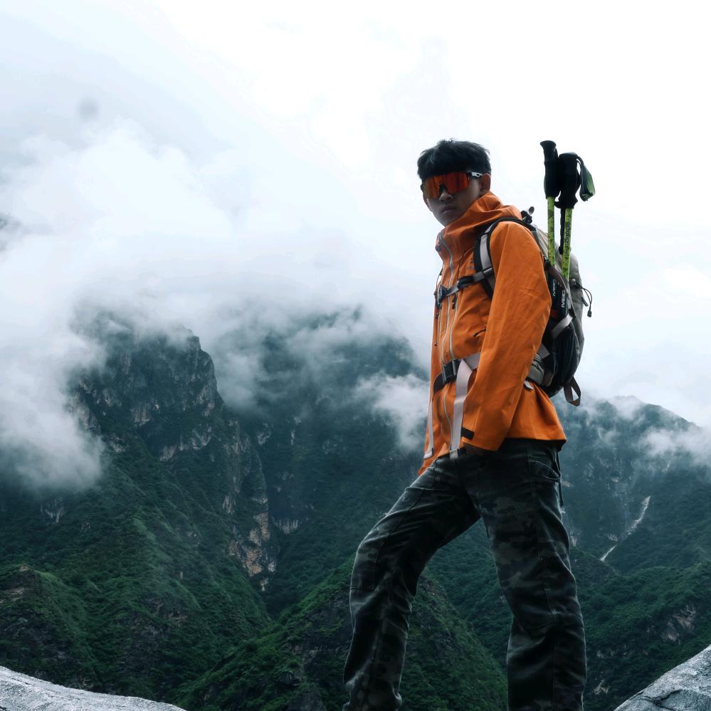虎跳峡户外领队·茅十七⛰️