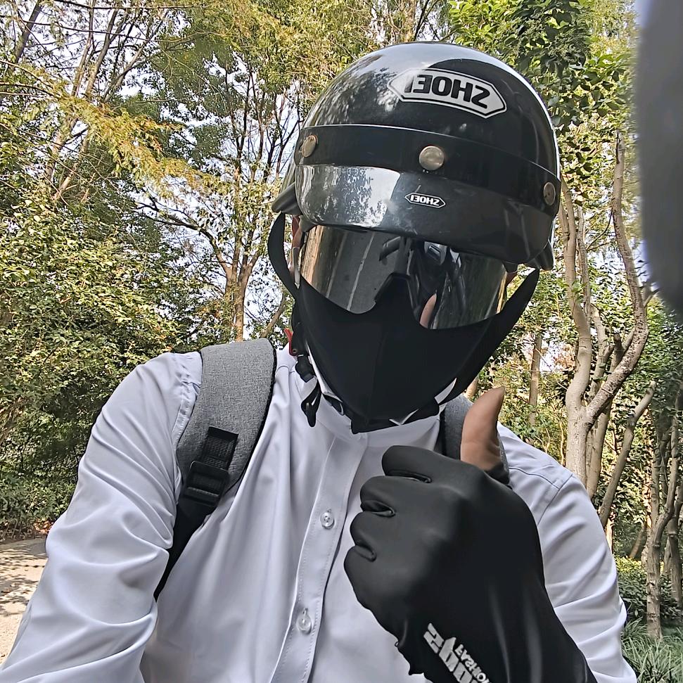阿哲