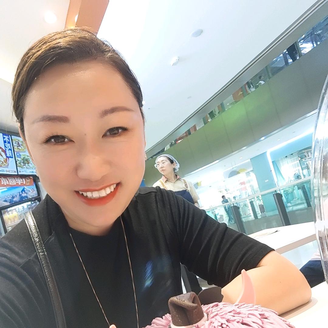 爱笑的丫丫