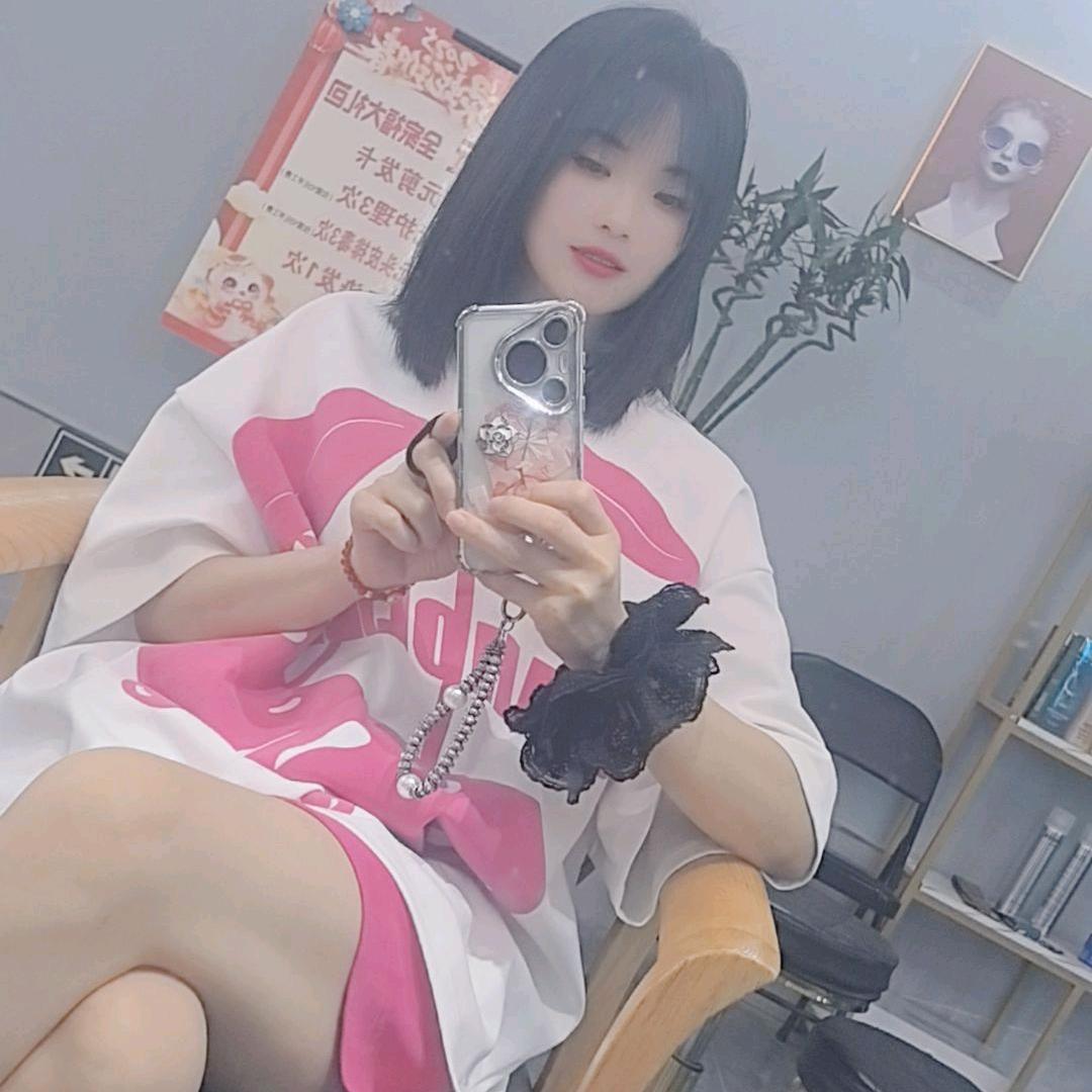 💞ঞᩚ᭄兜里半颗糖ꦿꕥ້