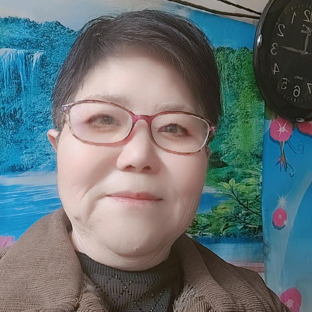漂亮大姐（晚上七点半）开播
