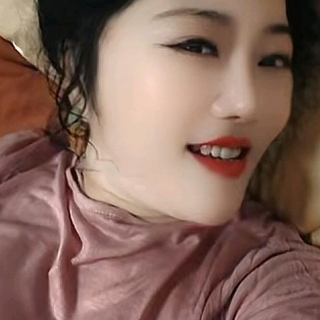 丑小丫蛋