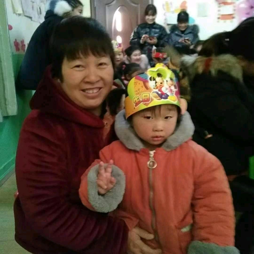 漂亮的奶奶