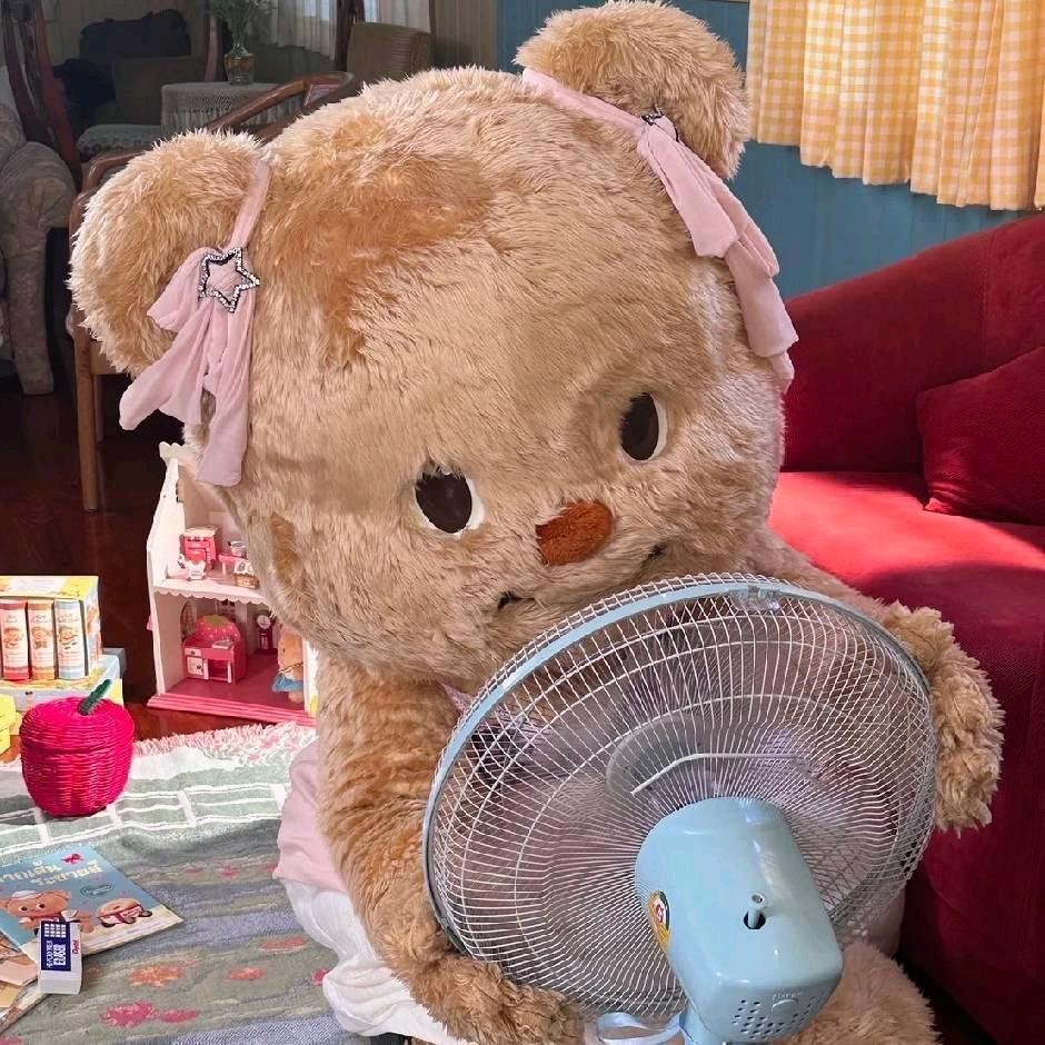月渐小熊
