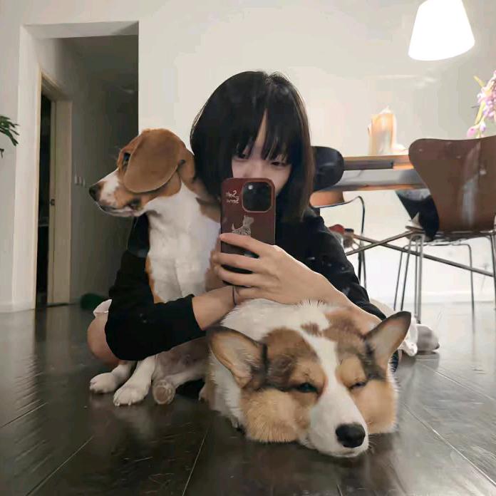 小烤鱼不吃鱼.