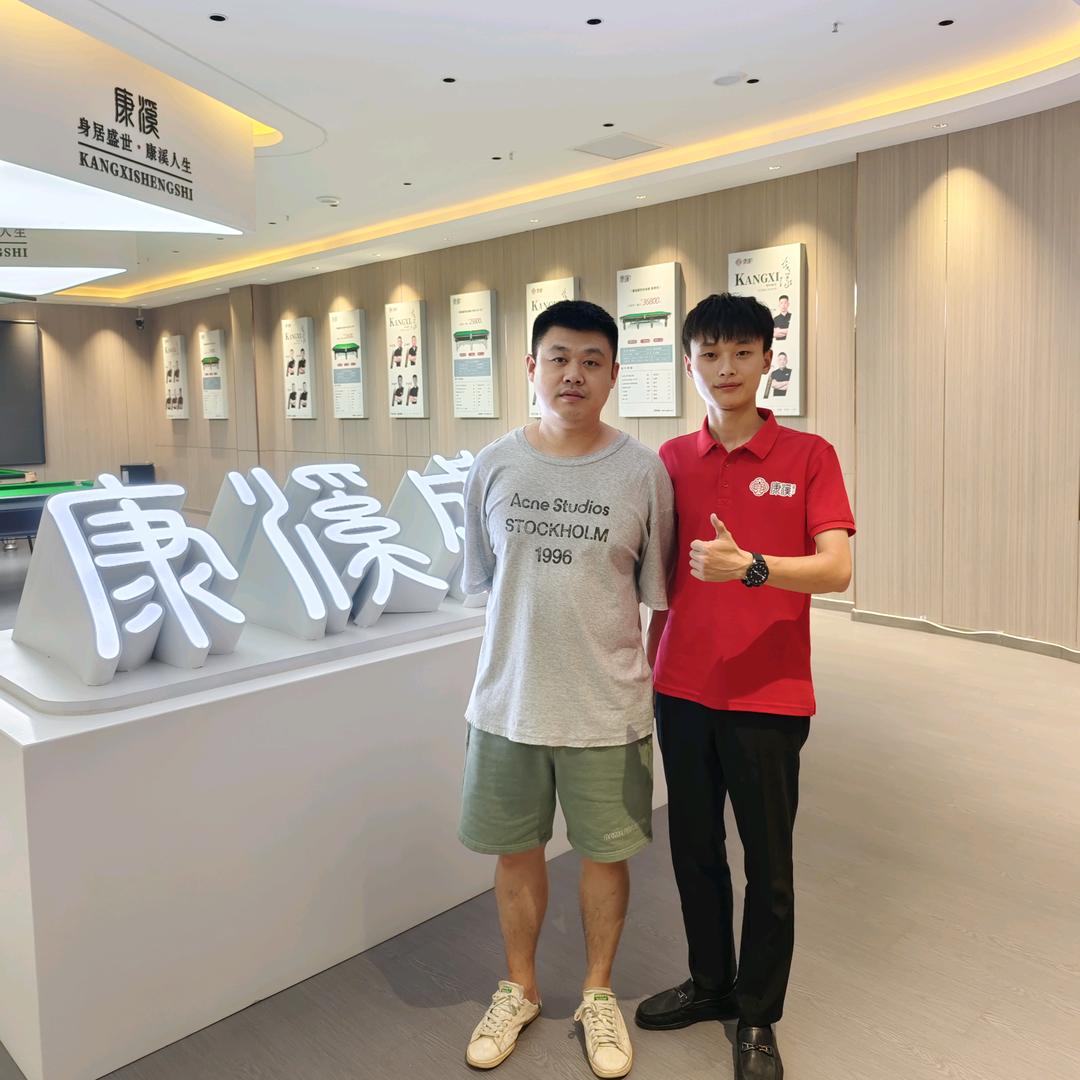 A.杜偉（台球器材）